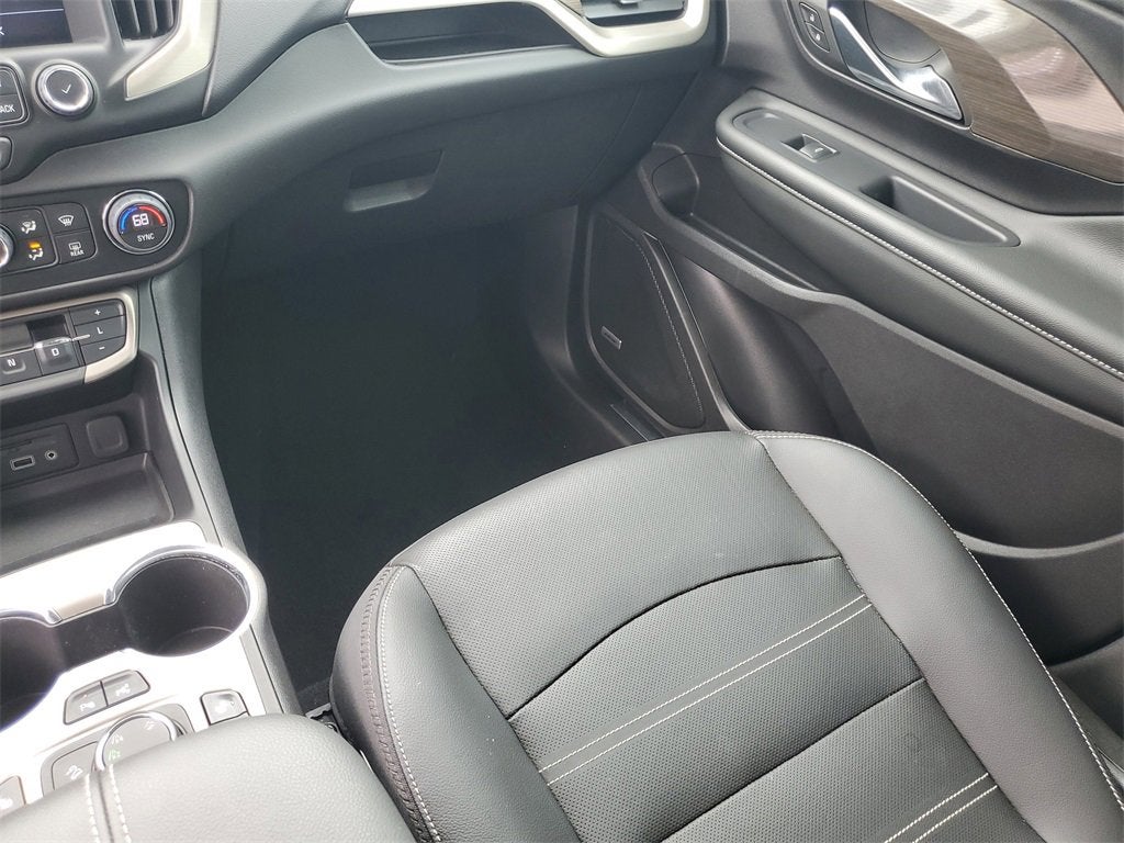 2024 GMC Terrain Denali