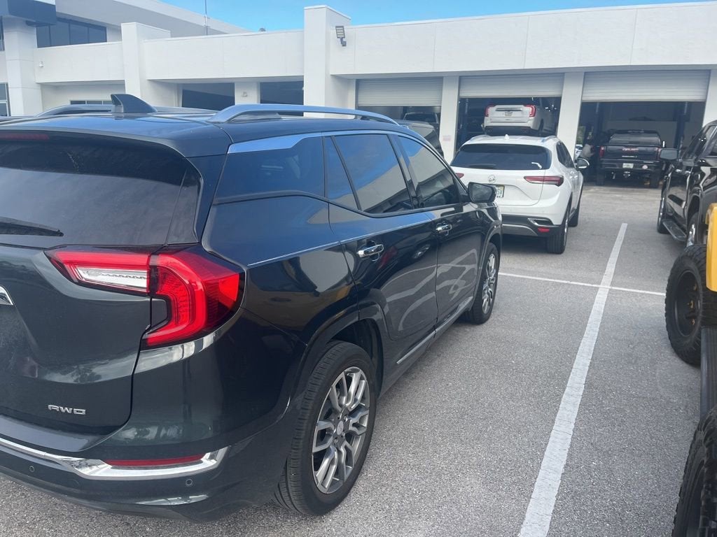 2022 GMC Terrain Denali