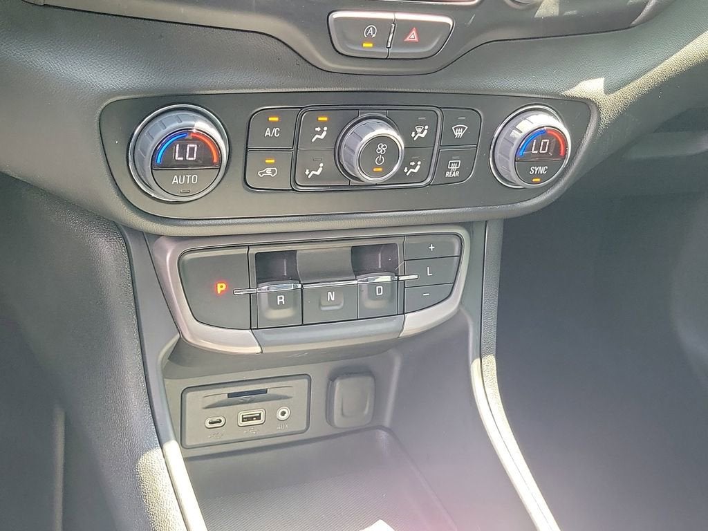 2023 GMC Terrain AT4