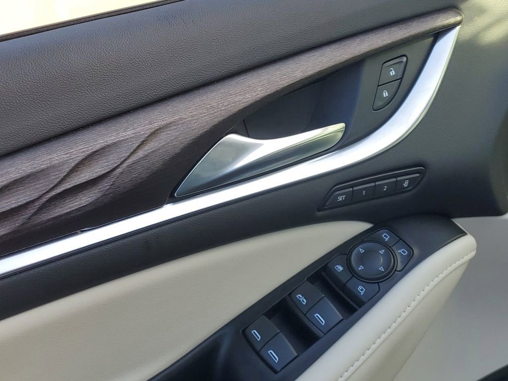 2023 Buick Enclave Avenir