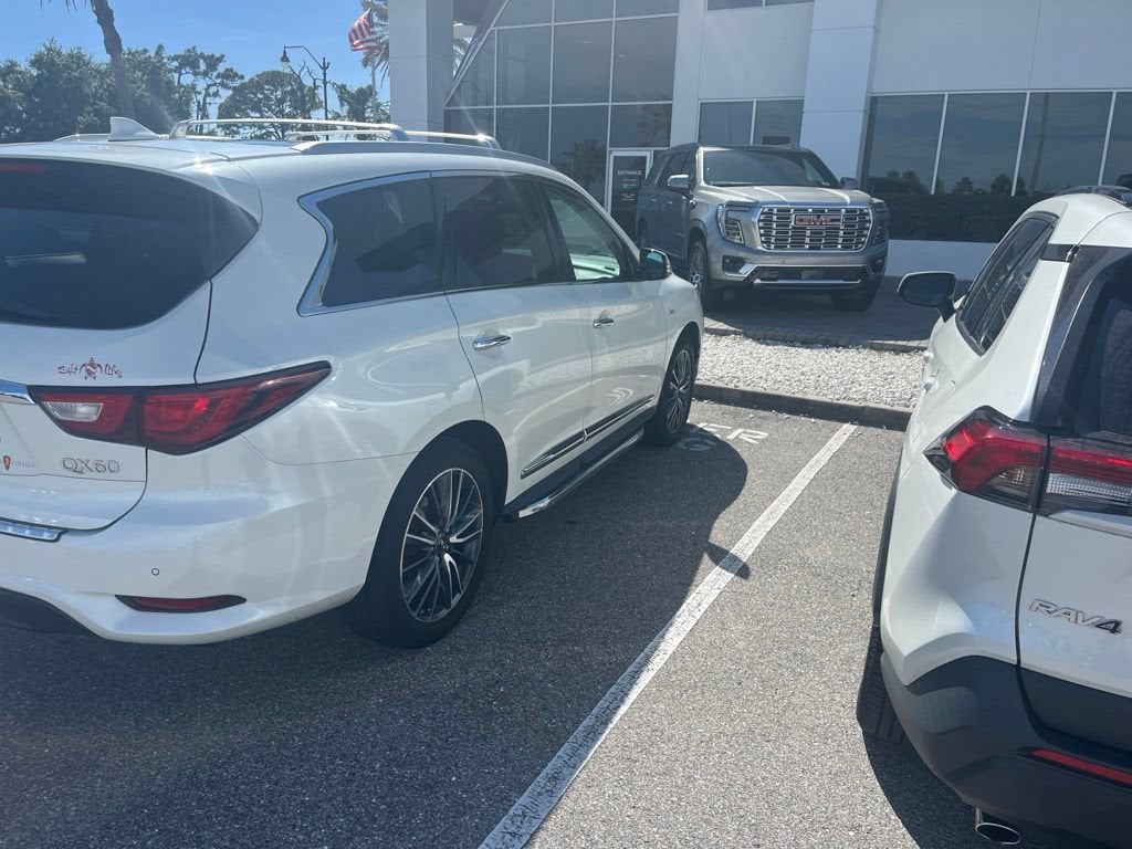 2018 INFINITI QX60 Base