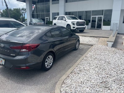2020 Hyundai Elantra SE