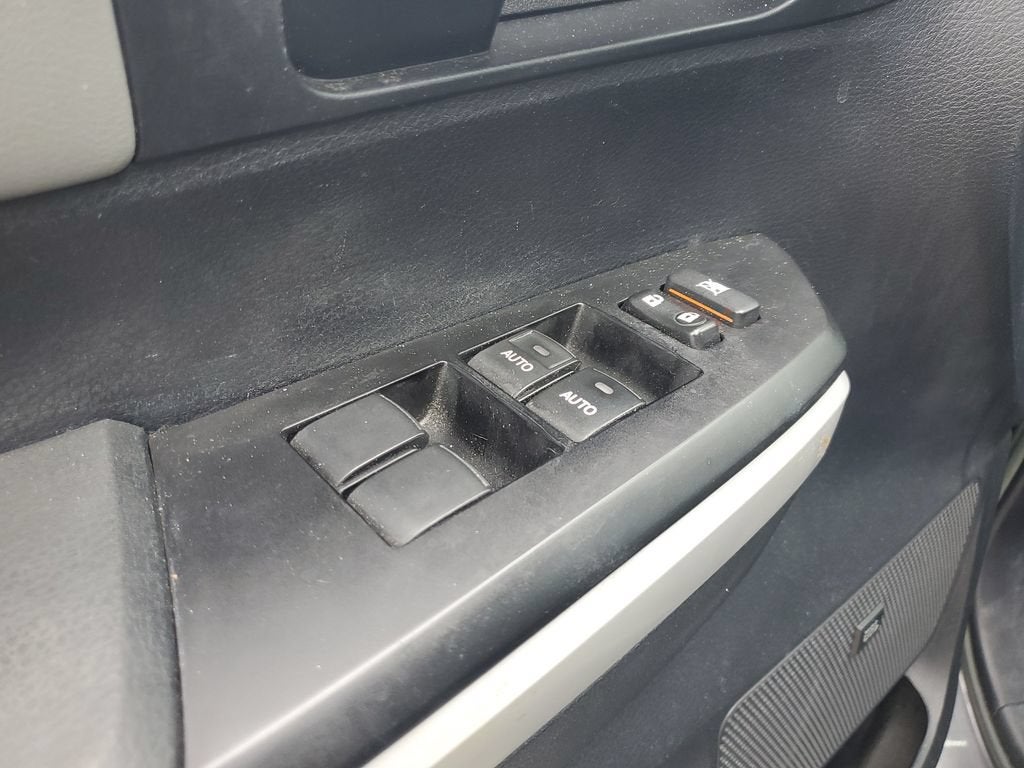 2018 Toyota Tundra Limited 5.7L V8