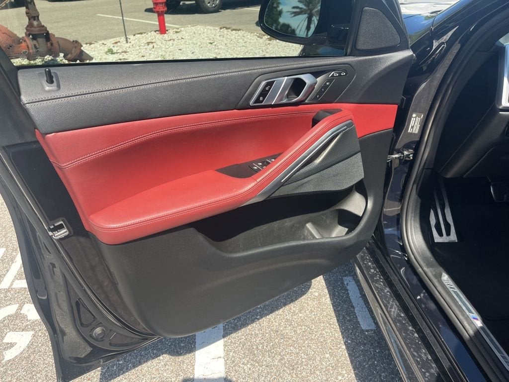 2021 BMW X6 xDrive40i