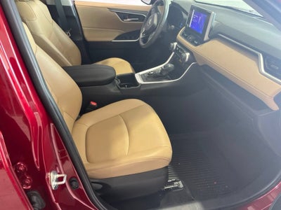 2023 Toyota RAV4 Hybrid XLE Premium