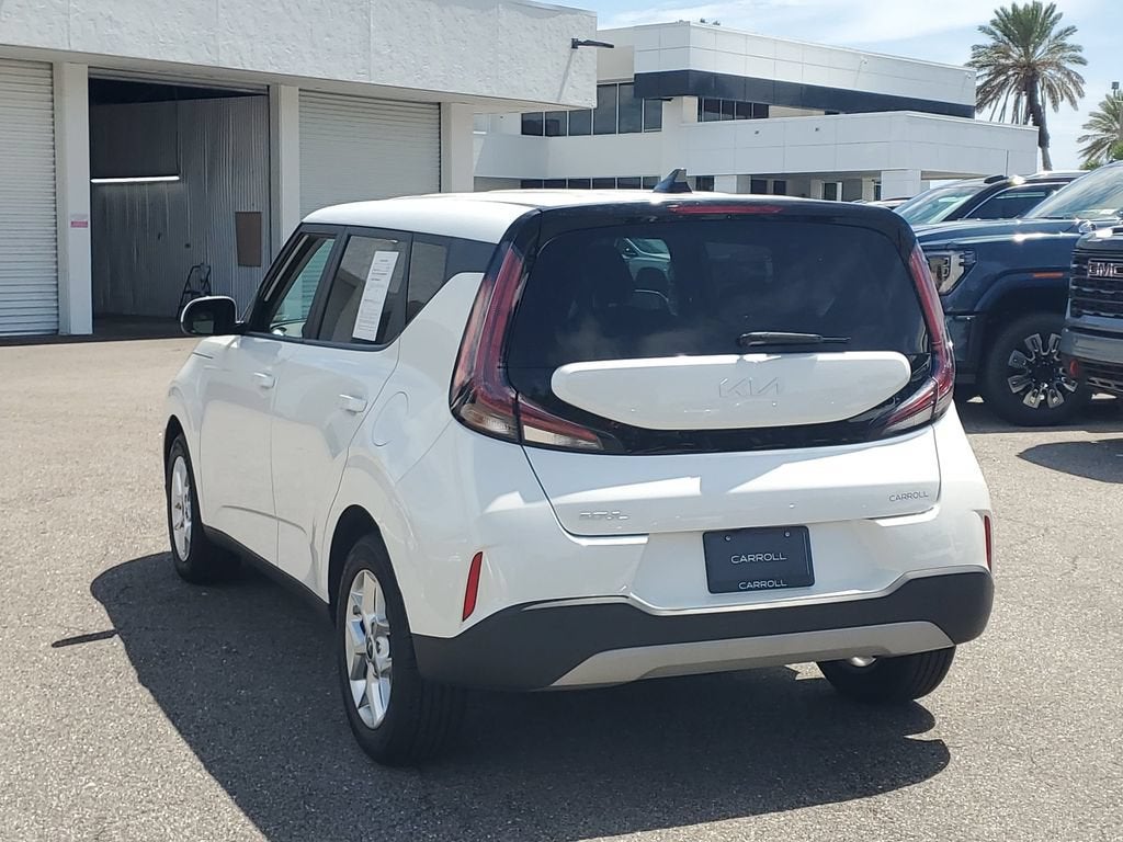 2023 Kia Soul LX