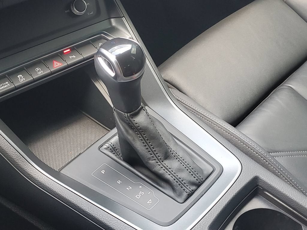 2021 Audi Q3 Premium 45 TFSI S line quattro Tiptronic