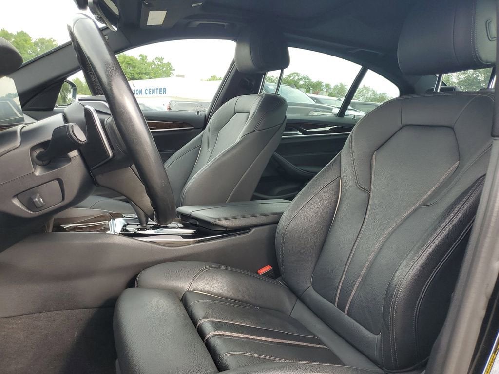 2020 BMW 5 Series 540i