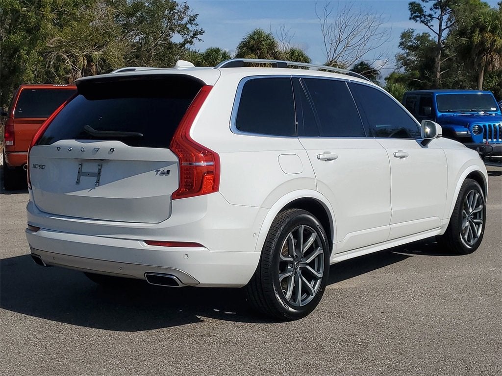 2019 Volvo XC90 Momentum