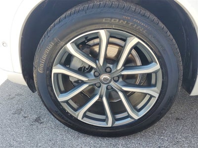 2019 Volvo XC90 Momentum