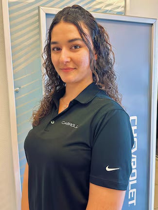 A photo of Spanish technician girl is displayed.